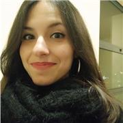 Ho conseguito la laurea triennale e sto per concludere il corso di laurea magistrale. Precedentemente, ho avuto esperienze come aiuto compiti e come tutor di cinese e italiano per stranieri, presso scuole private, pubbliche, in casa e come volontariato